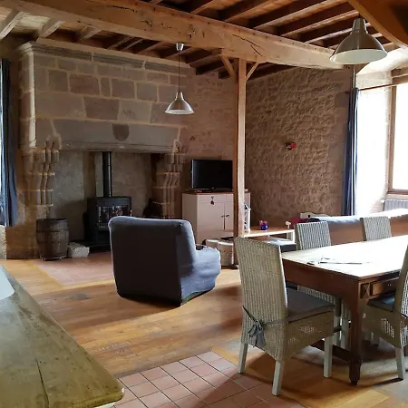 Casa vacanze A La Commanderie Sur Les Pas Des Templiers